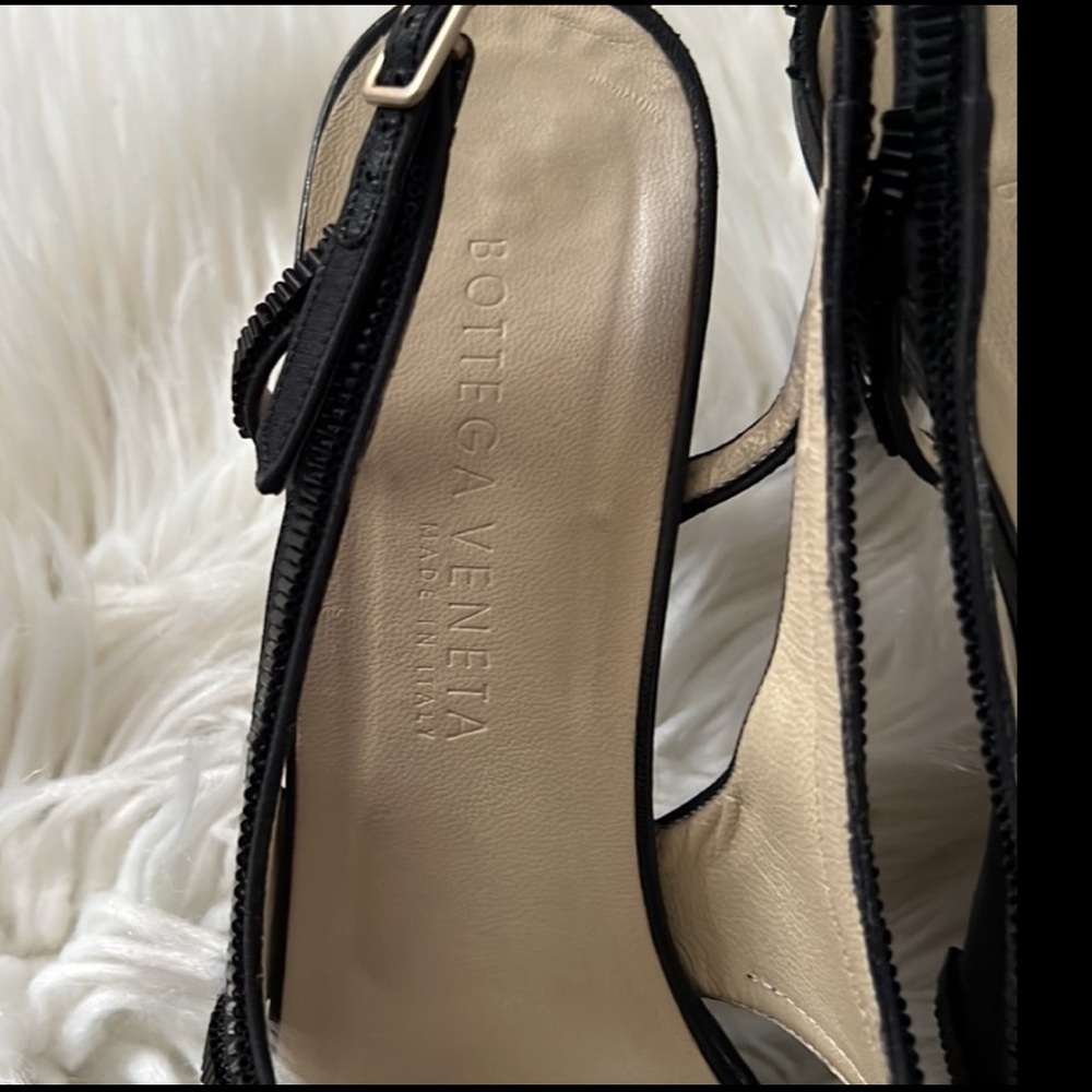 BOTTEGA VENETA Black Satin and Leather Slingback Heels - Picture 11 of 16